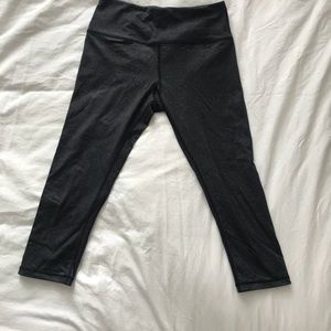 Gray Lulu Lemons cropped leggings